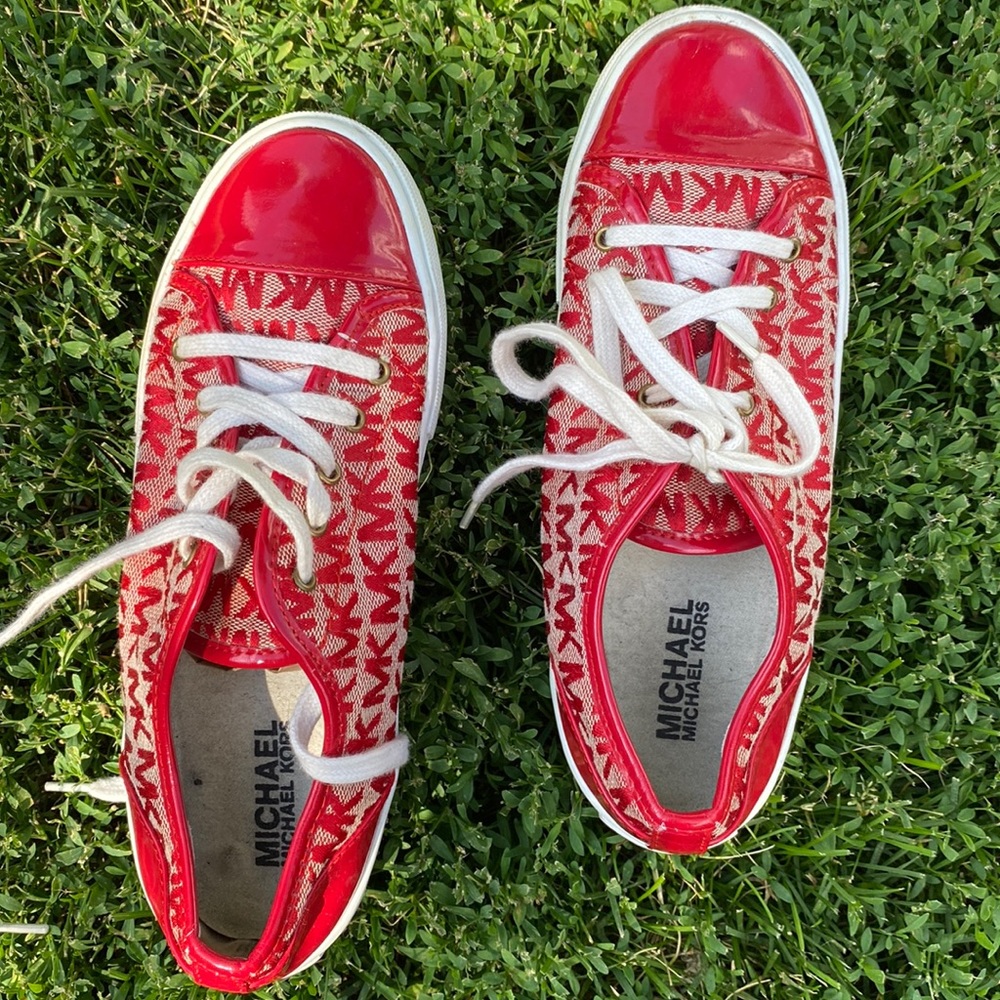 Michael Kors Dee Tee shoes